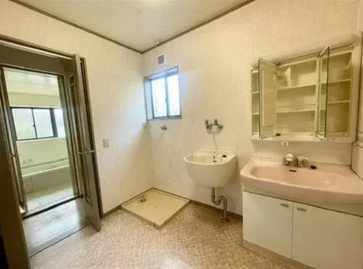Slide 19