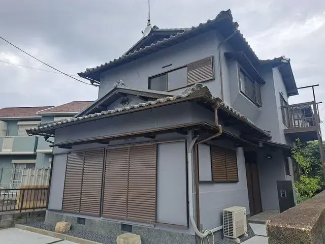 Slide 4