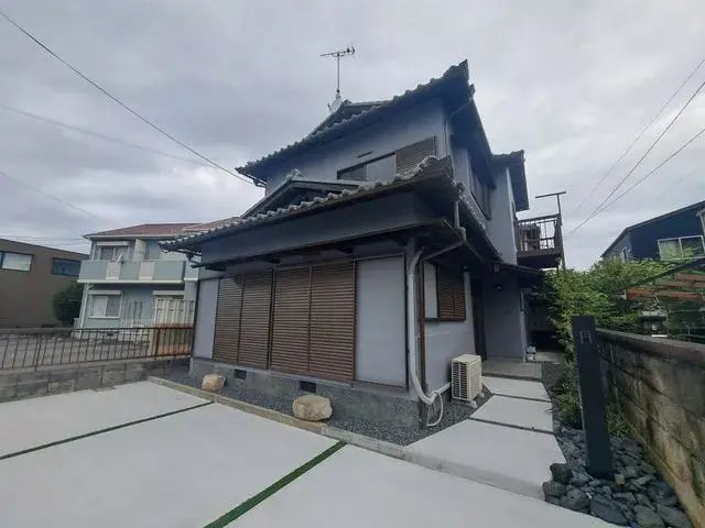 Slide 8