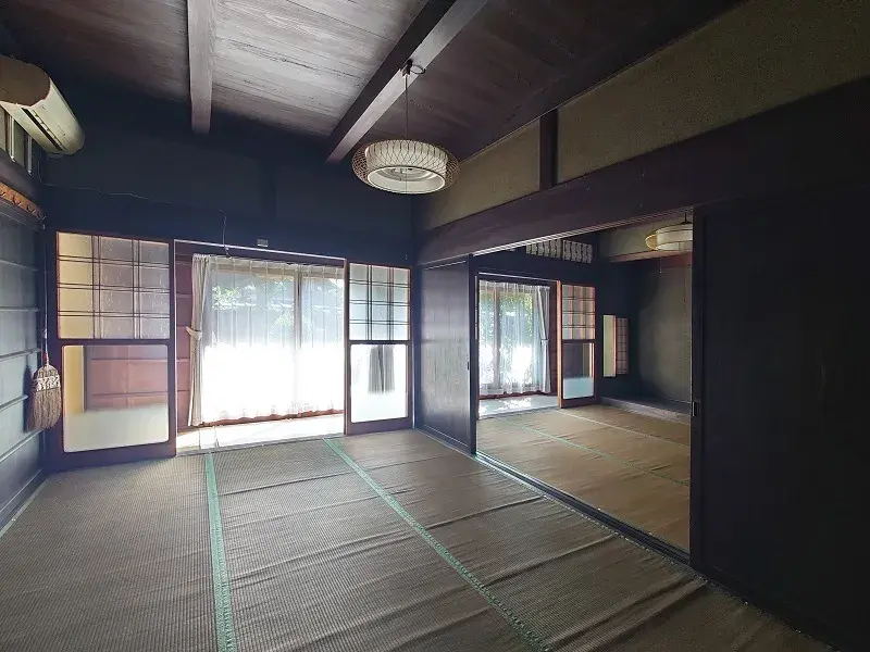 Slide 4