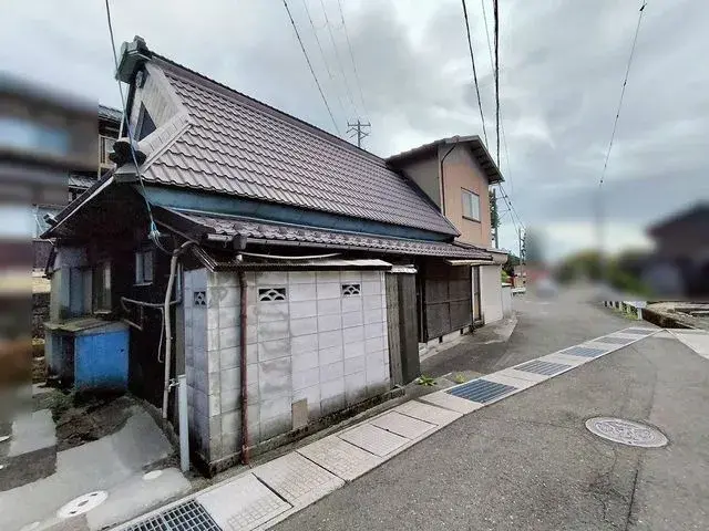 Slide 3
