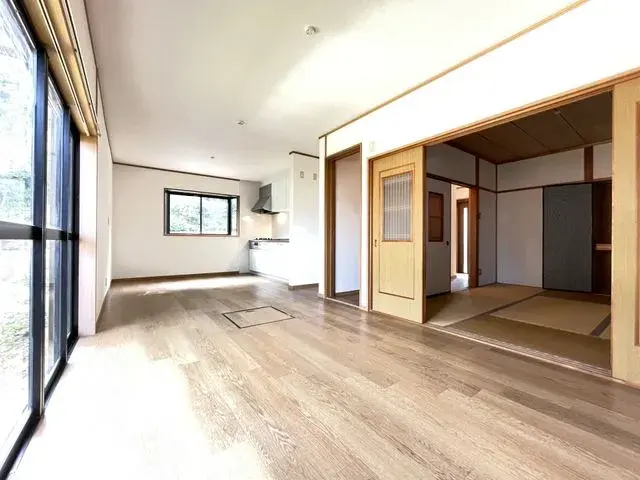 Slide 4