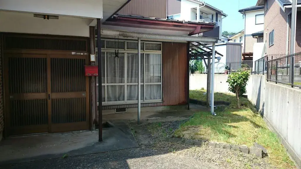Slide 3