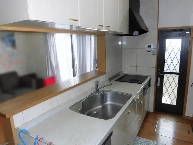 Slide 4