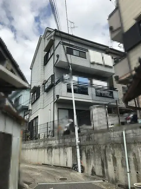 Slide 4