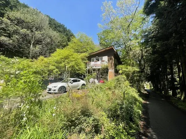 Slide 4