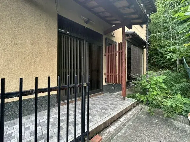 Slide 1