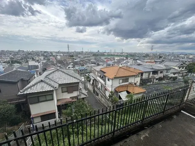 Slide 4