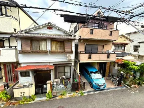 Slide 4