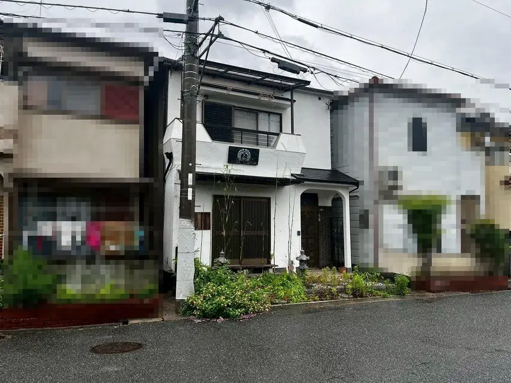 Slide 4