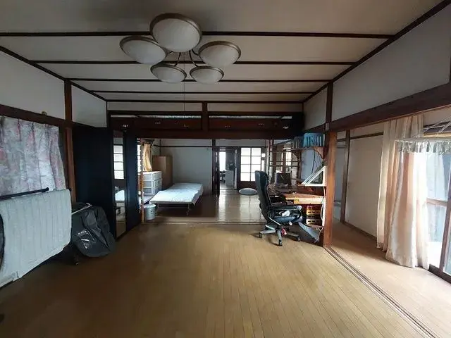 Slide 9