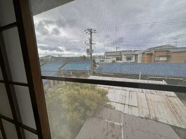 Slide 3