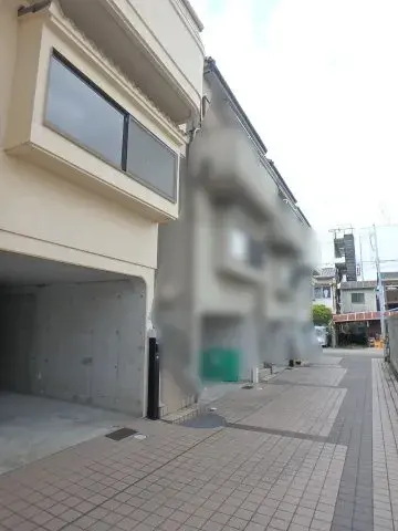 Slide 4