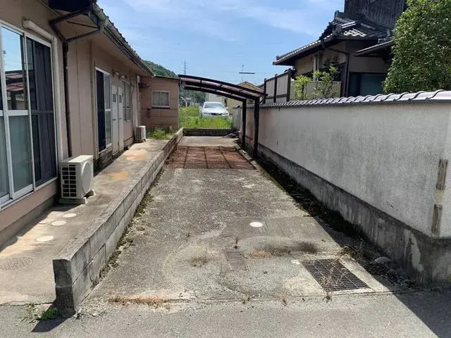 Slide 0