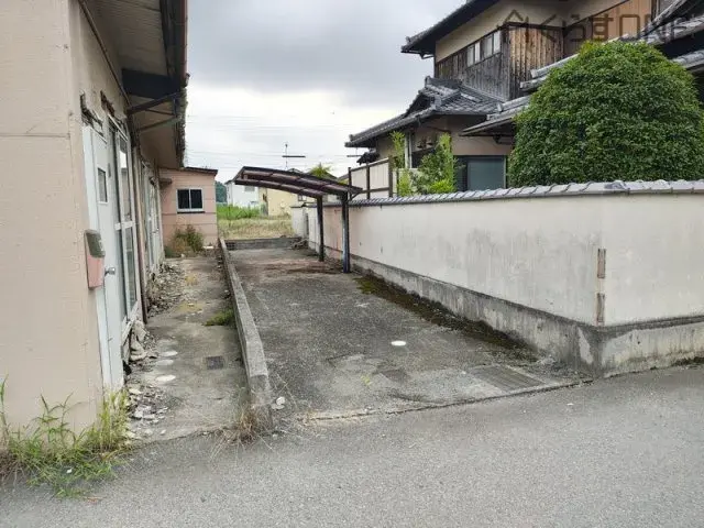 Slide 4