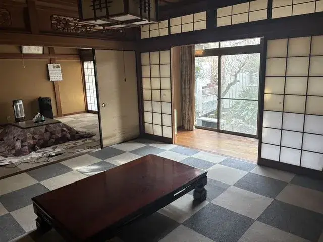 Slide 4
