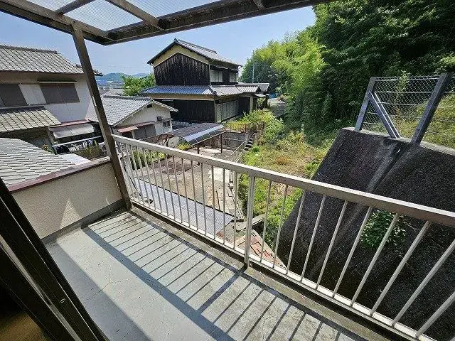 Slide 0
