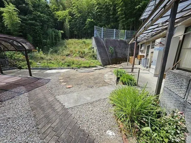Slide 3