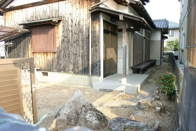 Slide 3