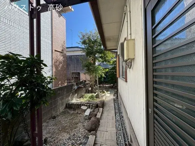 Slide 0