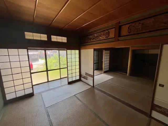 Slide 4