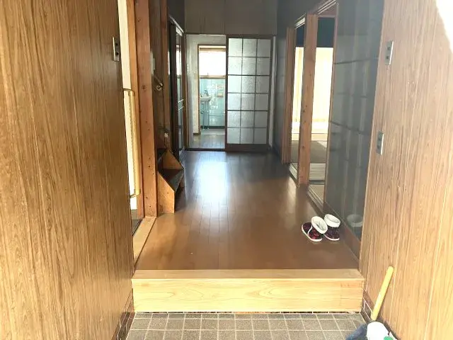 Slide 9