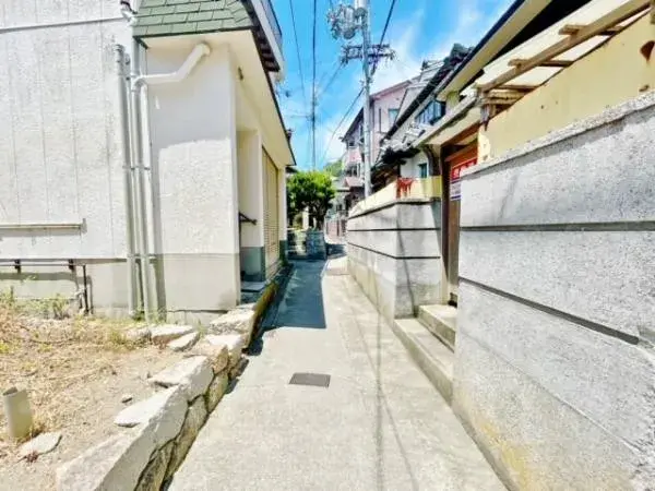 Slide 4