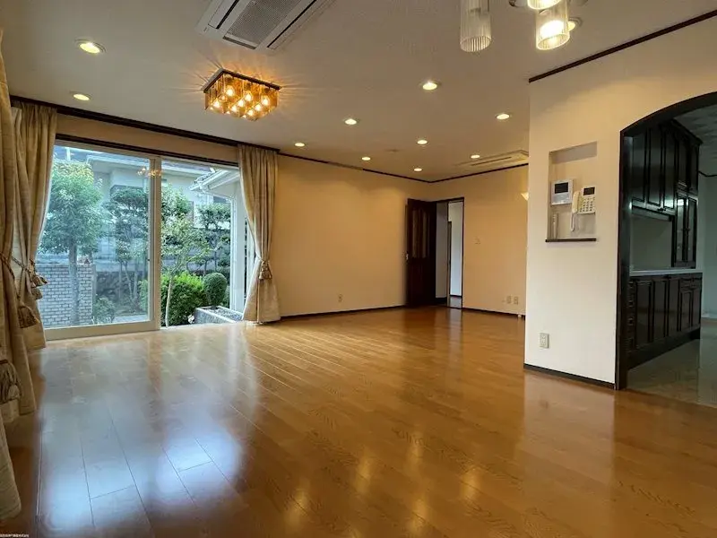 Slide 3