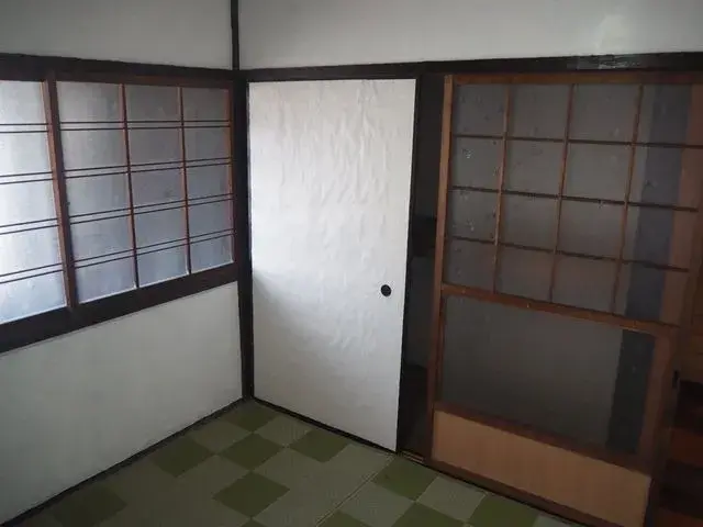 Slide 4