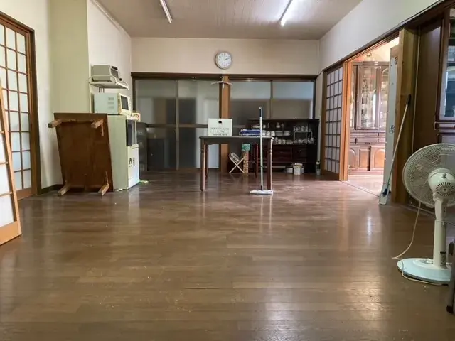 Slide 8