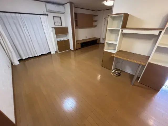 Slide 4