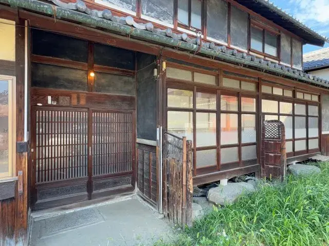 Slide 2