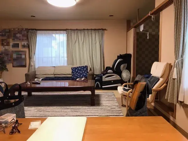 Slide 4