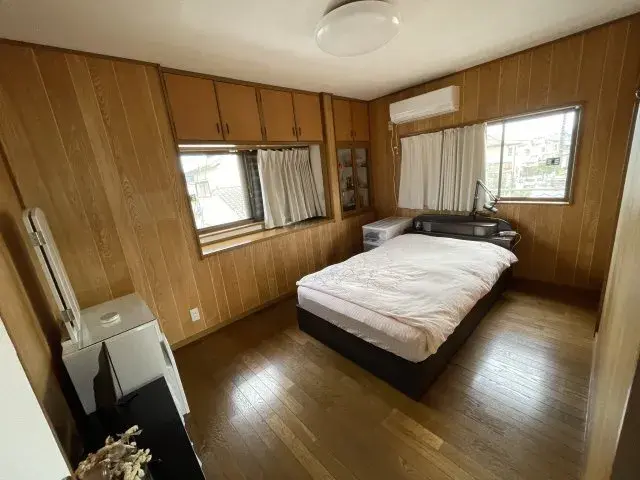 Slide 8