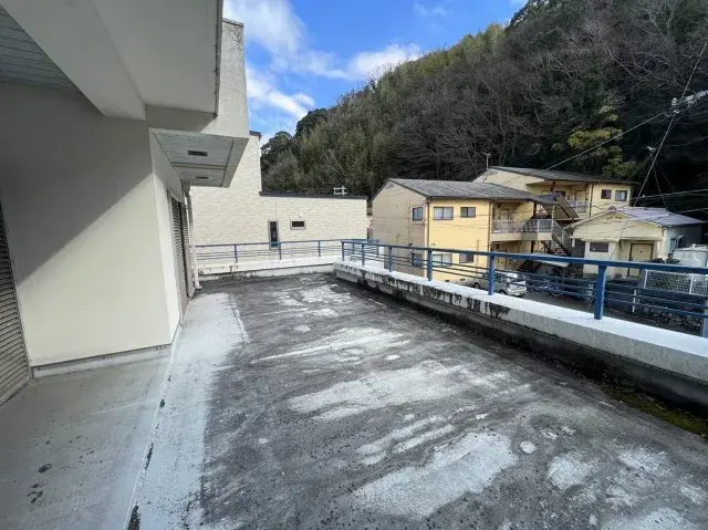 Slide 3