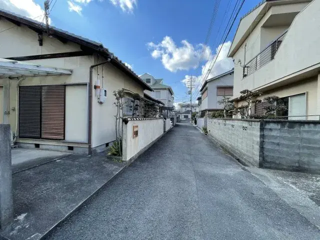 Slide 4