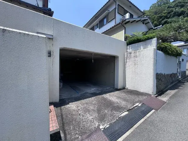 Slide 3