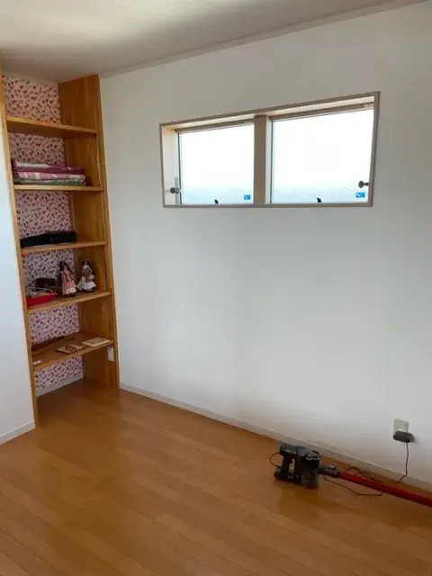 Slide 4