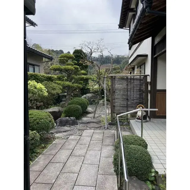 Slide 1