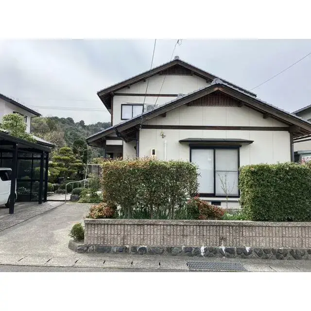 Slide 3