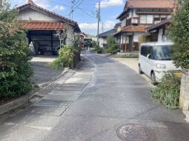 Slide 4