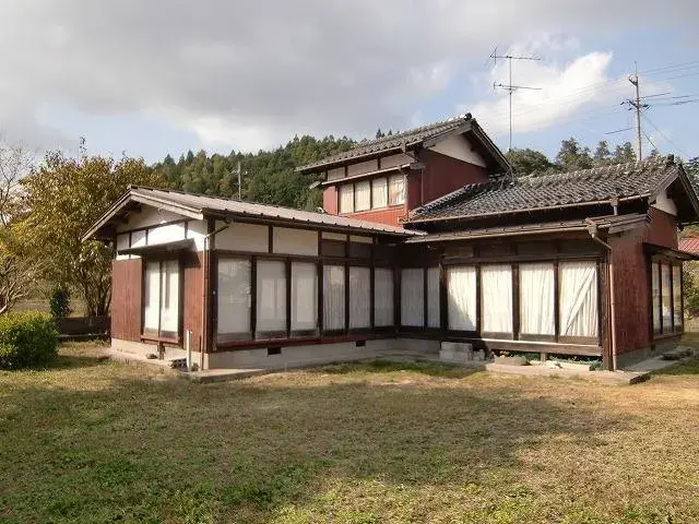 Akiya in Hino Town