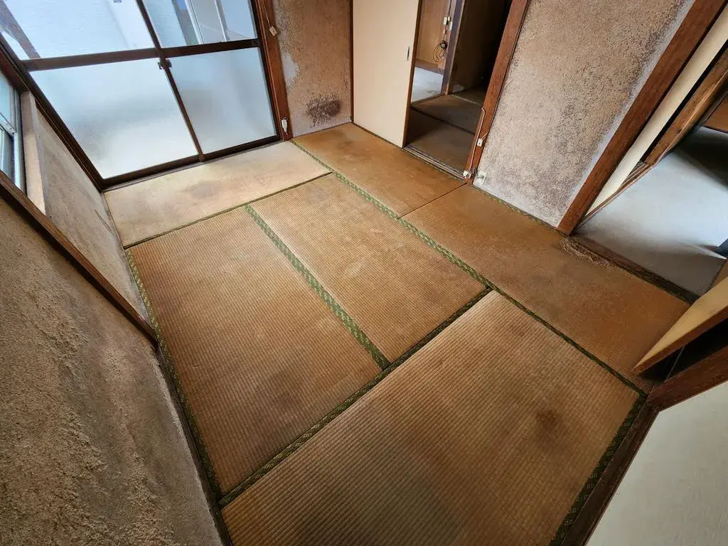 Slide 4