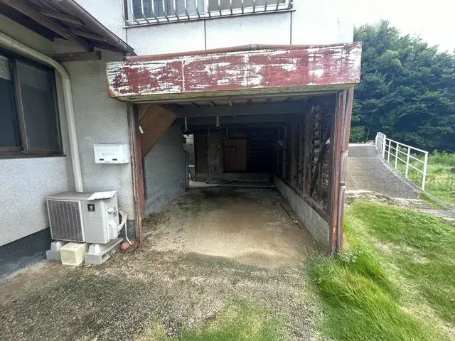 Slide 3