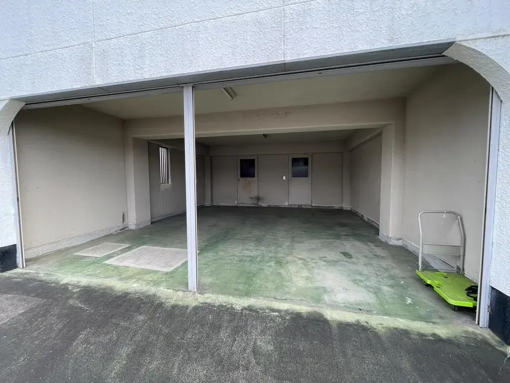 Slide 3