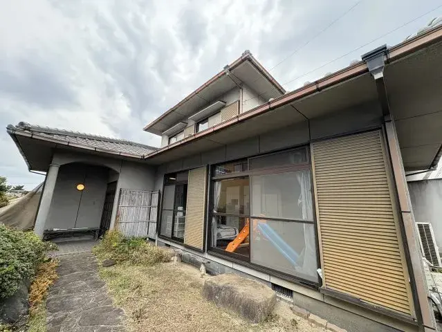 Slide 0