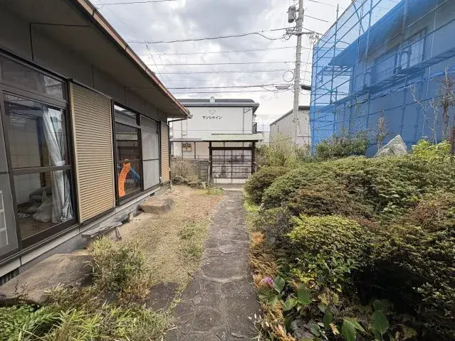 Slide 5