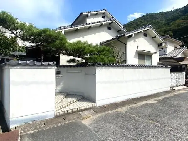 Slide 0