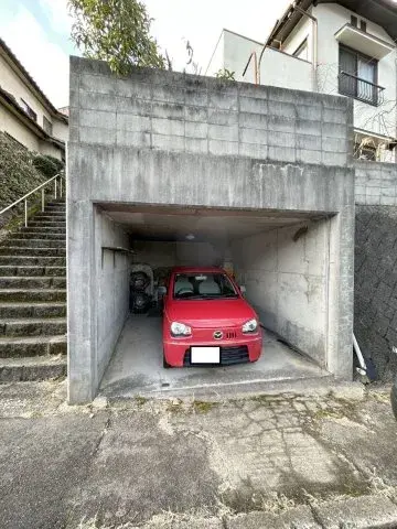 Slide 4