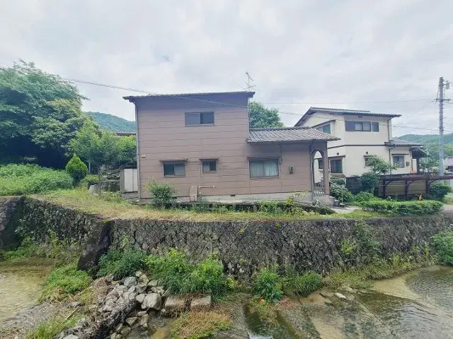 Slide 11
